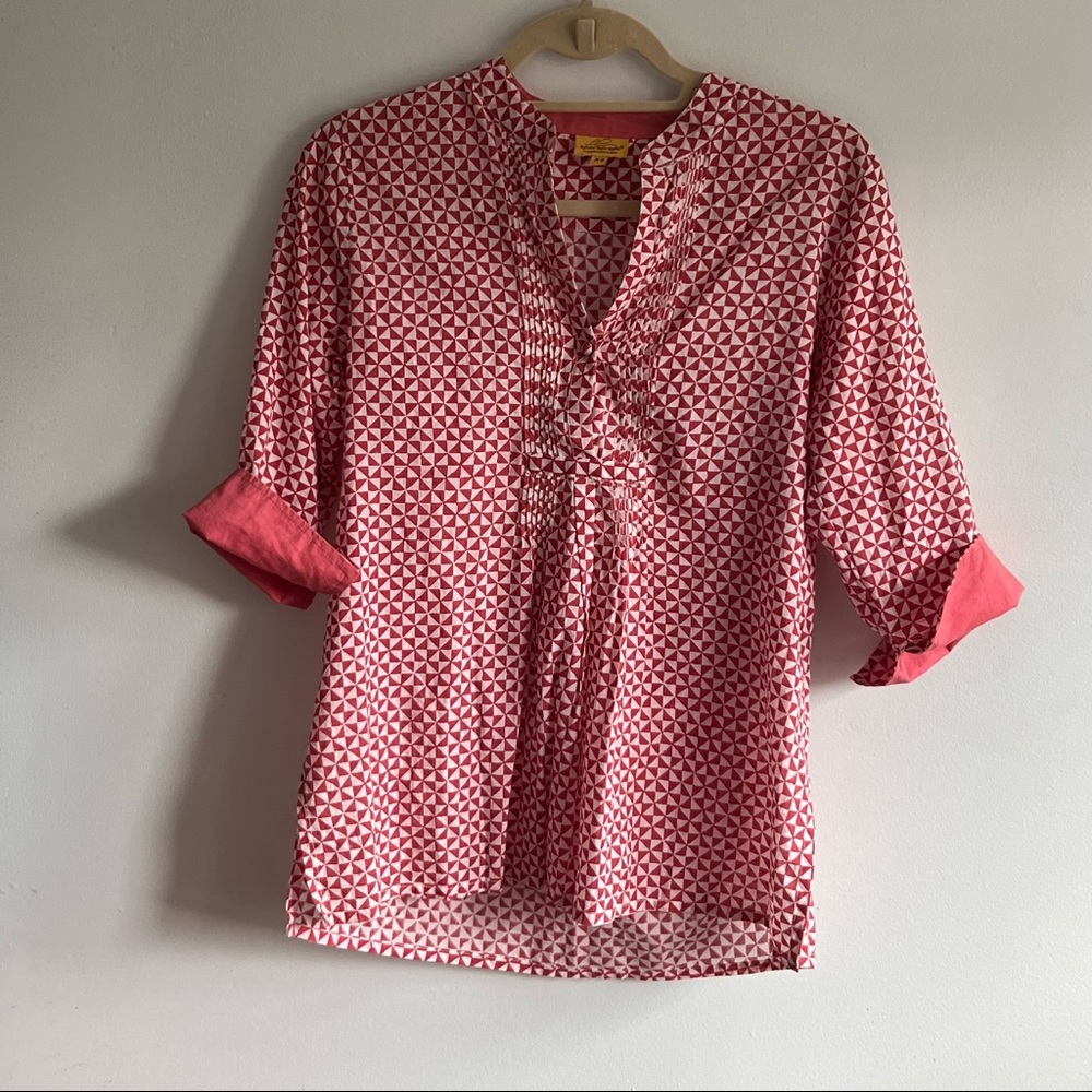 Roberta Roller Rabbit Red and White Top with contrasting cuffs.  Size XS